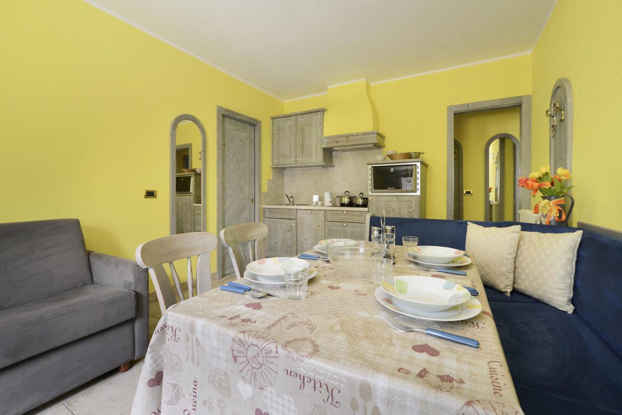 ליביניו Residence Le Cascate מראה חיצוני תמונה