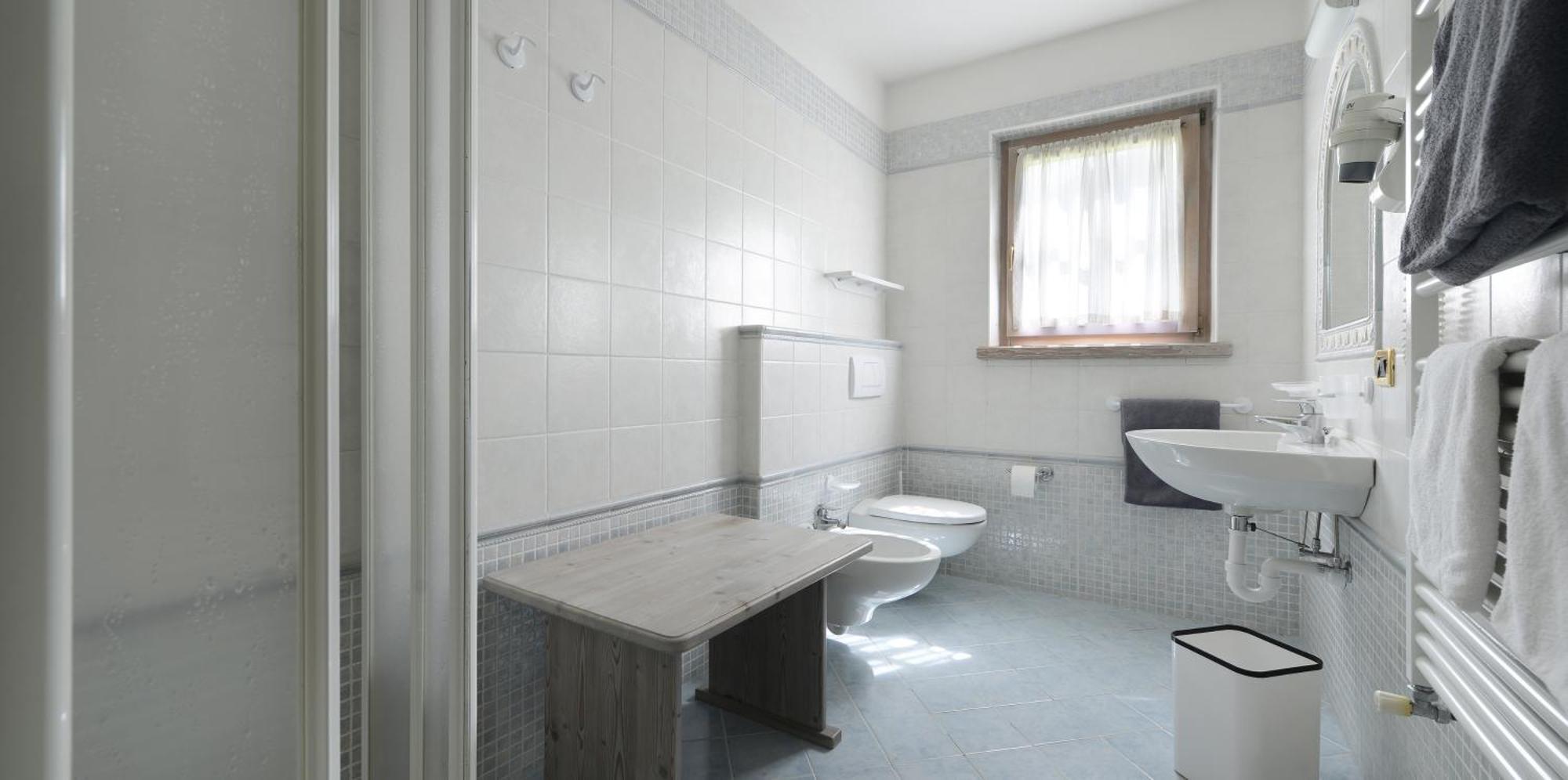 ליביניו Residence Le Cascate מראה חיצוני תמונה